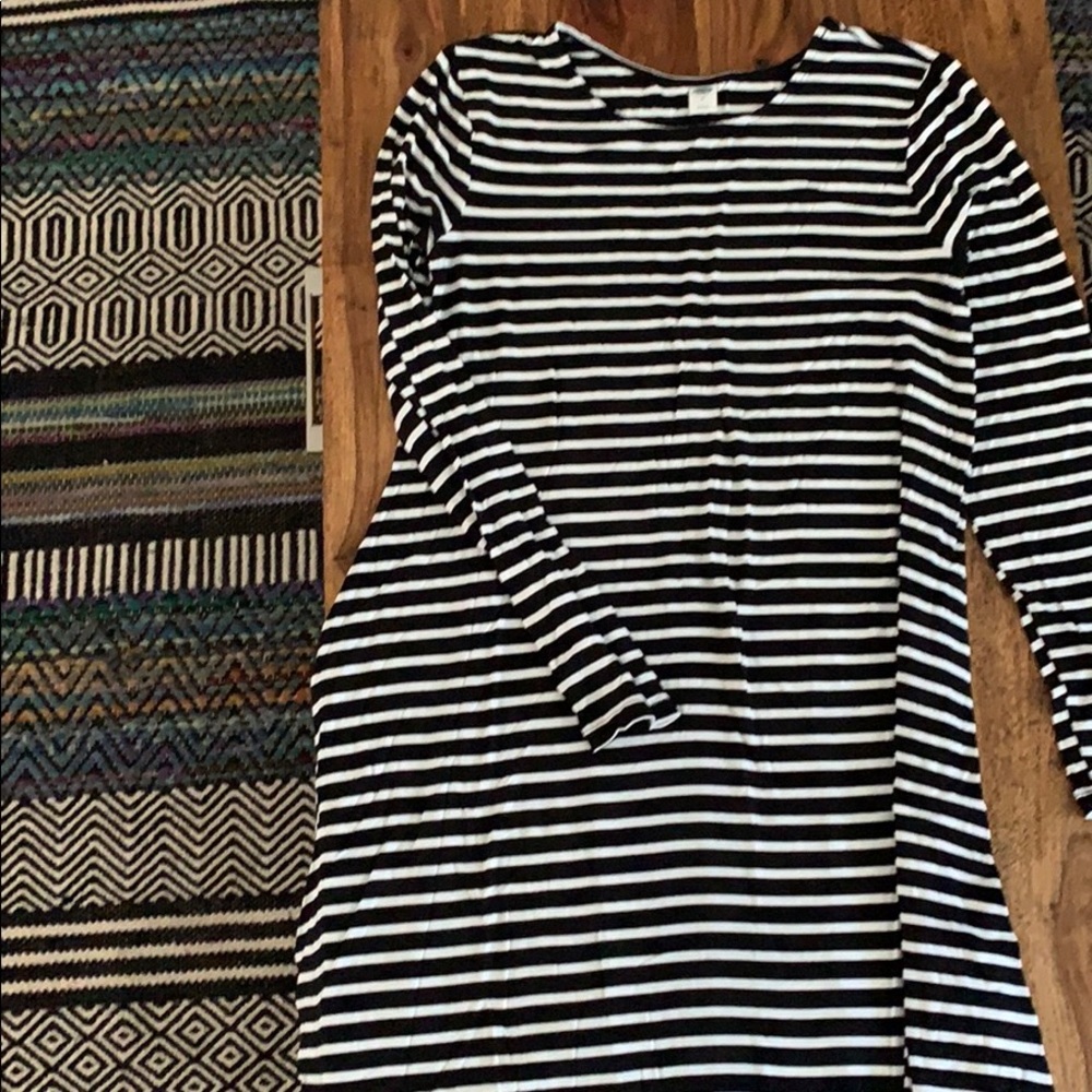 Long sleeve old navy striped dress